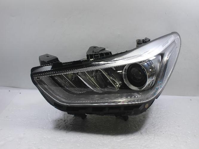 Headlight Left (LH) Genesis (2016)