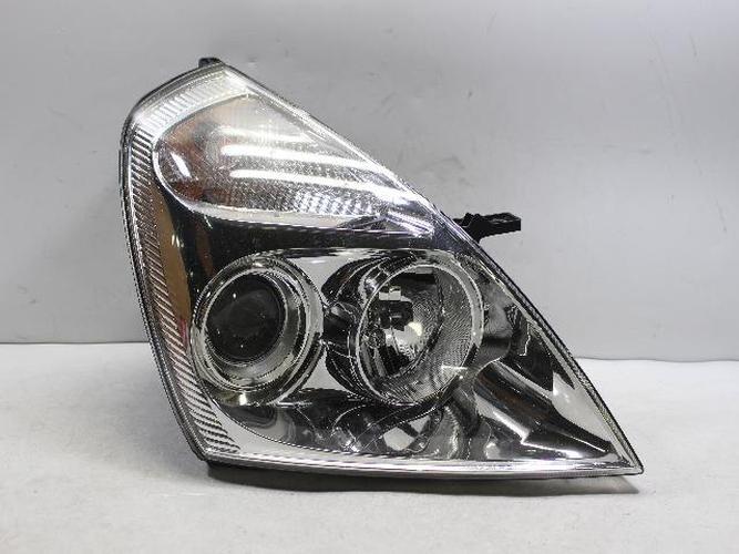 Headlight Right (RH) Kia Carnival (2006–2008)