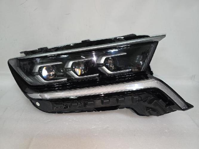 Headlight Right (RH) Kia Sorento (2020)