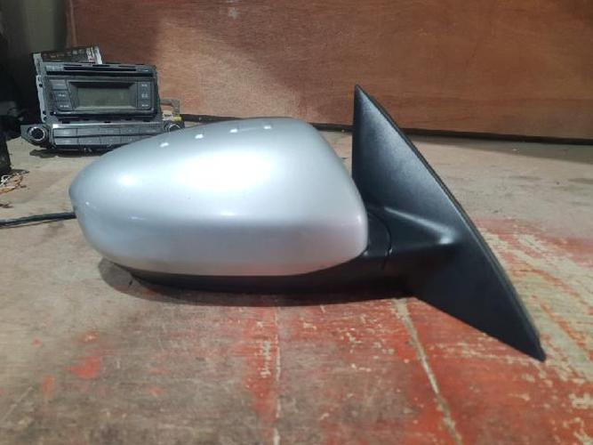 Side Mirror Right (RH) Kia K5 (2011)