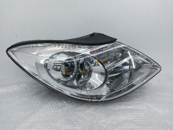 Фара передняя правая Hyundai Veracruz (2015)