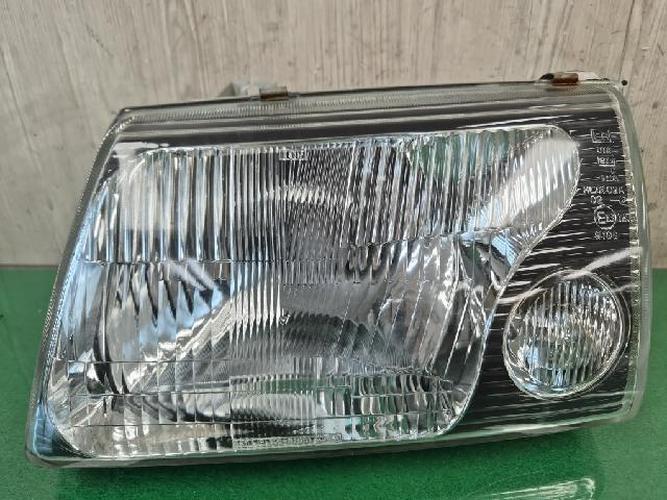 Headlight Left (LH) Hyundai Galloper (2002)