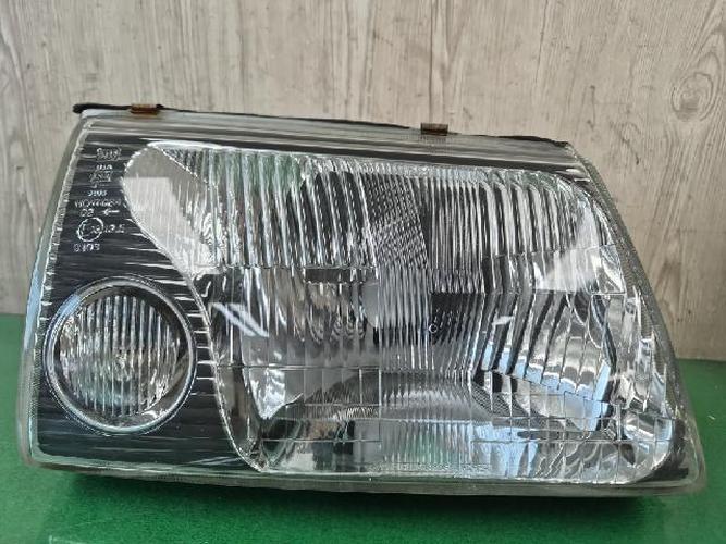 Headlight Right (RH) Hyundai Galloper (2000)