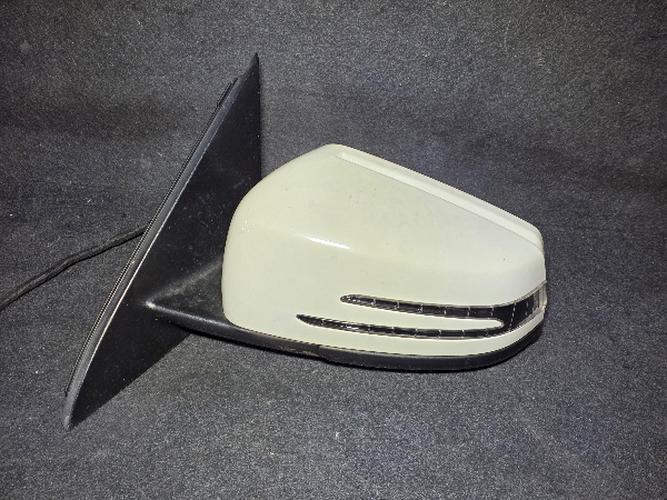 Side Mirror Left (LH) Mercedes-Benz GLA-Class (2016)