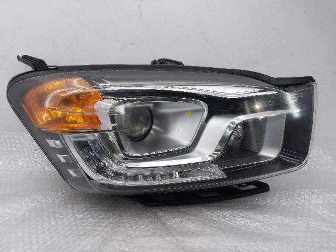 Headlight Right (RH) SsangYong Korando (2015)