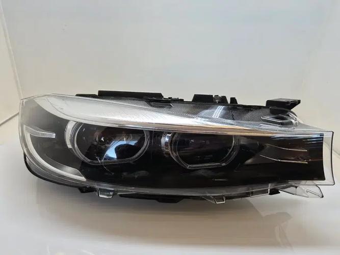 Headlight Right (RH) BMW 5 Series (2017)