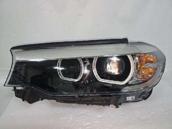 Headlight Left (LH) BMW 5 Series (2017)