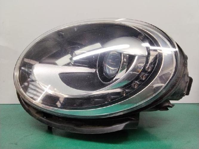 Headlight Left (LH) Volkswagen Beetle (2013)
