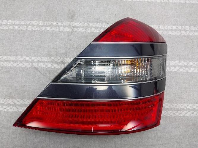 Tail Light Right (RH) Mercedes-Benz S-Class (2008–2009)