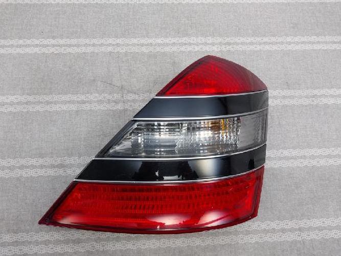 Tail Light Right (RH) Mercedes-Benz S-Class (2007)