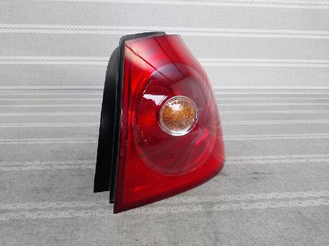 Tail Light Right (RH) Volkswagen Golf (2008–2009)