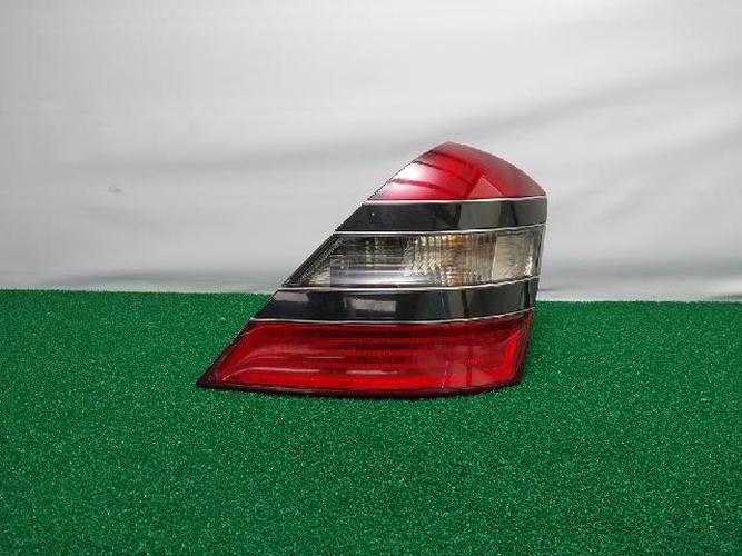 Tail Light Right (RH) Mercedes-Benz S-Class (2007)