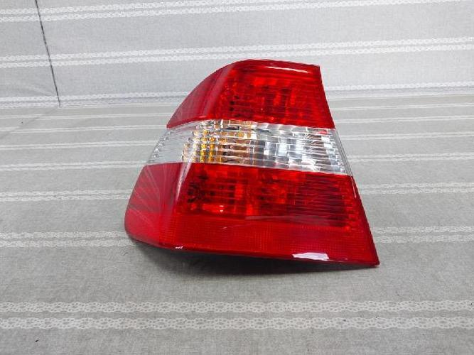 Tail Light Left (LH) BMW 3 Series (2002)