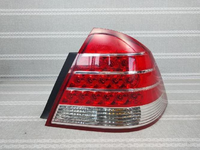 Tail Light Right (RH) Ford Five Hundred (2006)