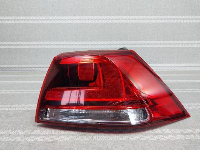 Tail Light Right (RH) Volkswagen Golf (2014)