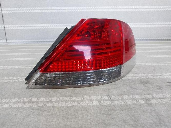 Tail Light Right (RH) BMW 7 Series (2006–2007)
