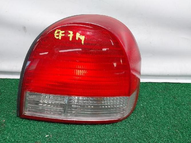 Tail Light Right (RH) Hyundai Sonata (2000)