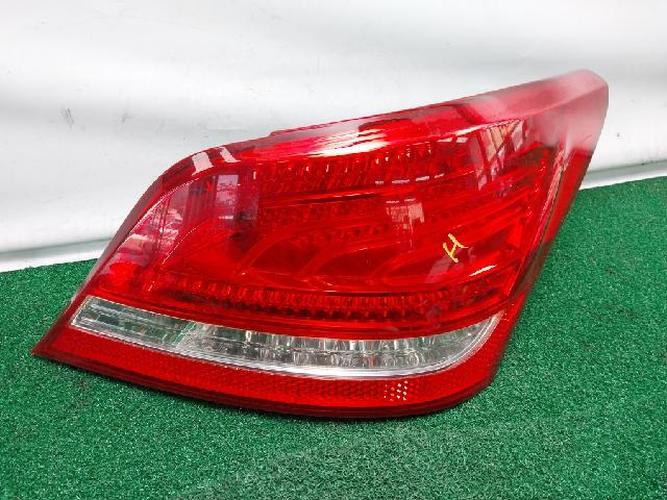 Tail Light Right (RH) Hyundai Equus (2011–2012)