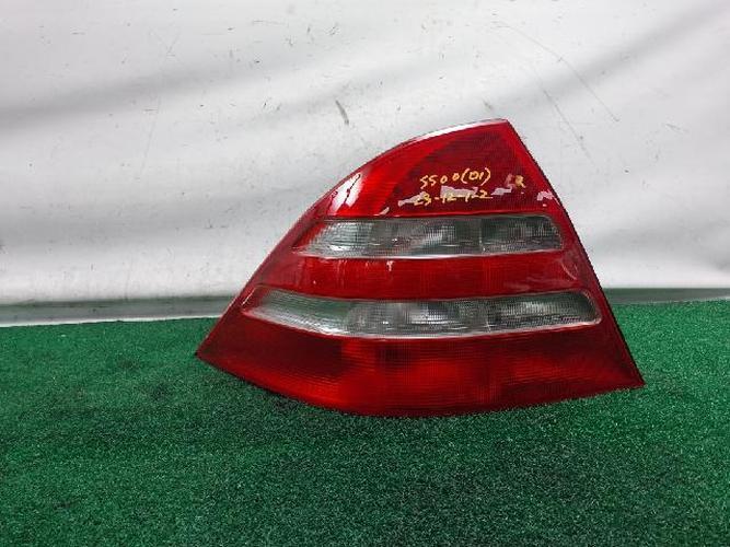Фонарь задний левый Mercedes-Benz S-Class (2001)