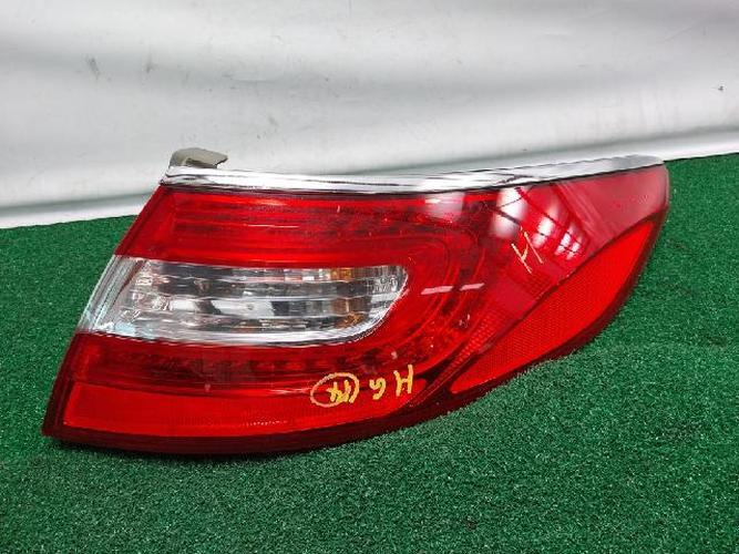 Фонарь задний правый Hyundai Grandeur (2014)