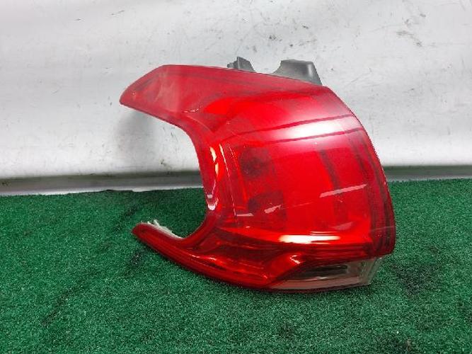 Tail Light Left (LH) Peugeot 2008 (2014–2016)