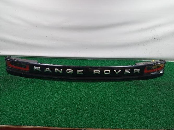 Накладка задней панели Land Rover Range Rover Velar (2018)