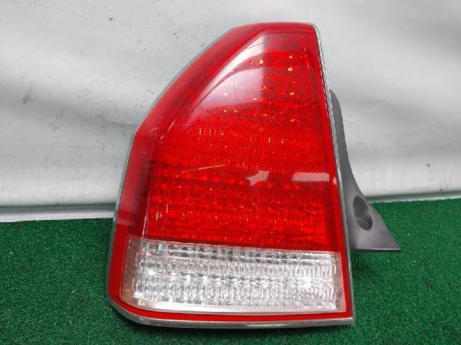 Tail Light Left (LH) Hyundai Equus (2000–2003)