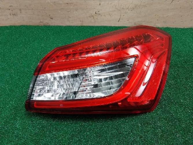 Tail Light Right (RH) Maserati Ghibli (2016)