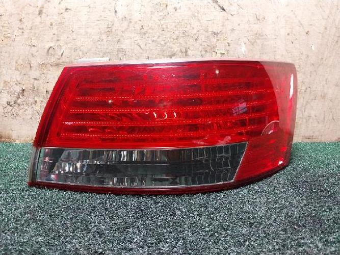 Фонарь задний правый Hyundai Sonata (2008)