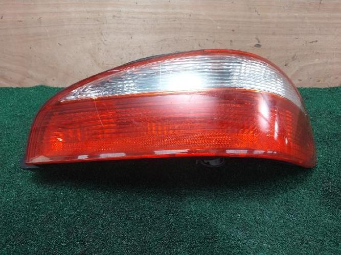 Tail Light Right (RH) Kia Credos (1997)