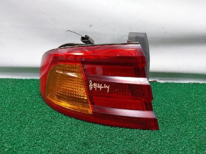 Фонарь задний левый Kia Optima (2002)