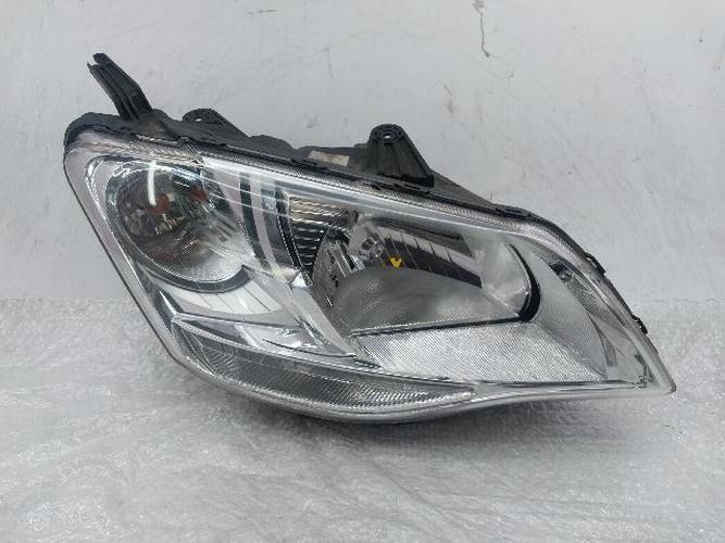 Headlight Right (RH) SsangYong Korando (2013)