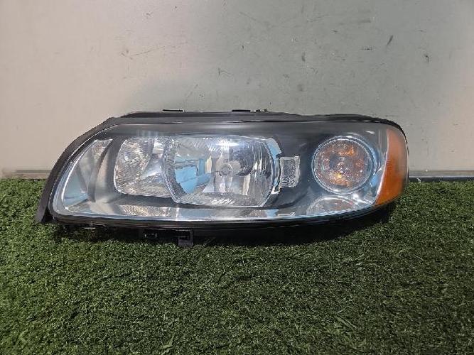 Фара передняя левая Volvo S60 (2006)