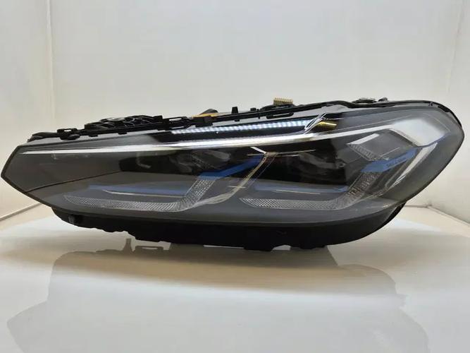 Фара передняя левая BMW X Series (2023)