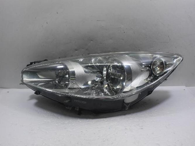 Headlight Left (LH) Peugeot 308 (2012)