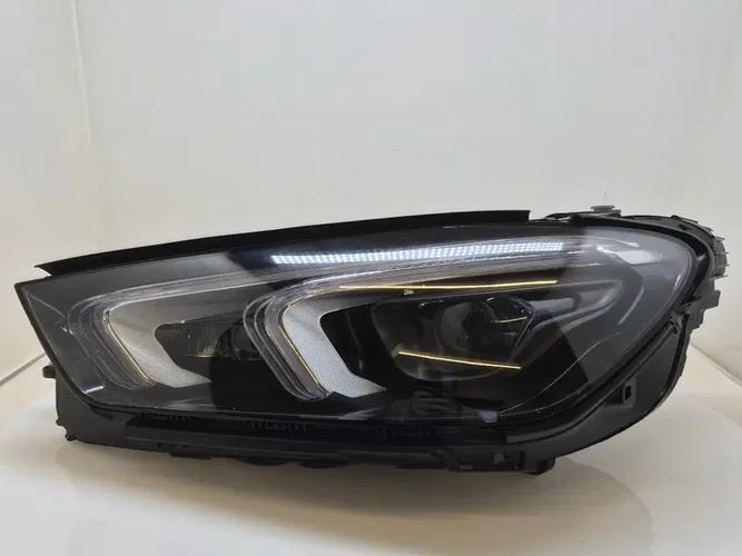 Headlight Left (LH) Mercedes-Benz GLE-Class (2022)
