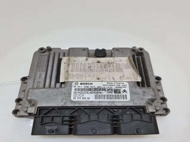 Engine Control Unit (ECU) Peugeot 208 (2013)