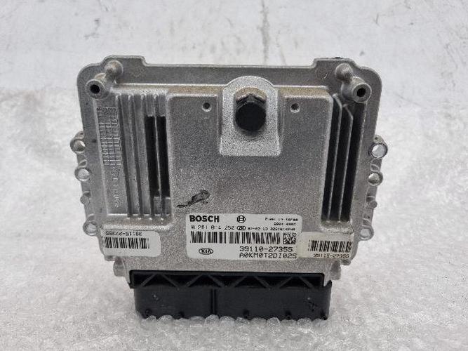 Engine Control Unit (ECU) Kia Sportage (2007)