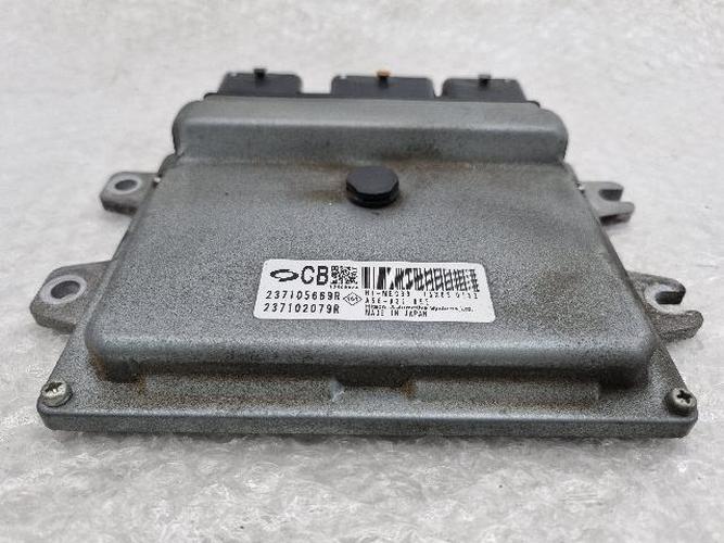 Engine Control Unit (ECU) Renault SM5 (2016)