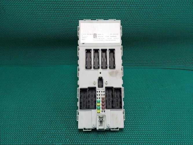 Body Control Module (BCM) BMW 3 Series (2016)