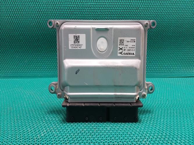 Блок управления двигателем (ECU) Volvo S60 (2013)