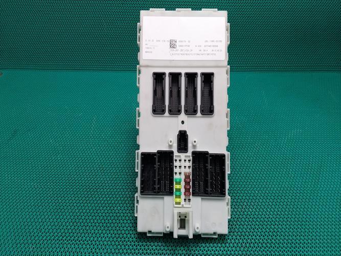 Body Control Module (BCM) BMW 3 Series (2016)