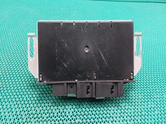 Electronic Module Mercedes-Benz S-Class (2001)