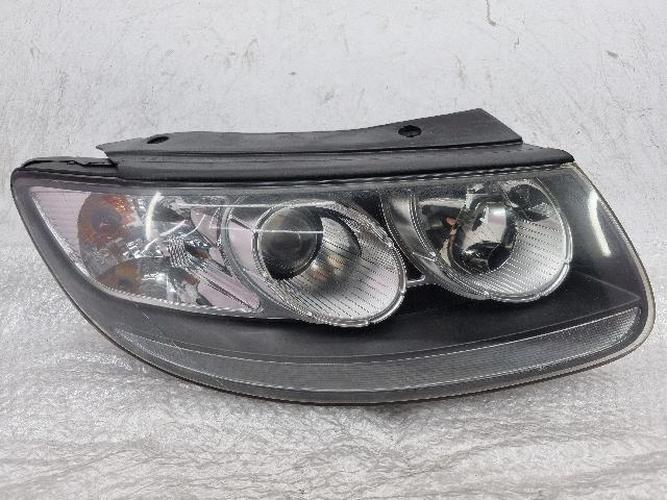 Headlight Right (RH) Hyundai Santa Fe (2012)