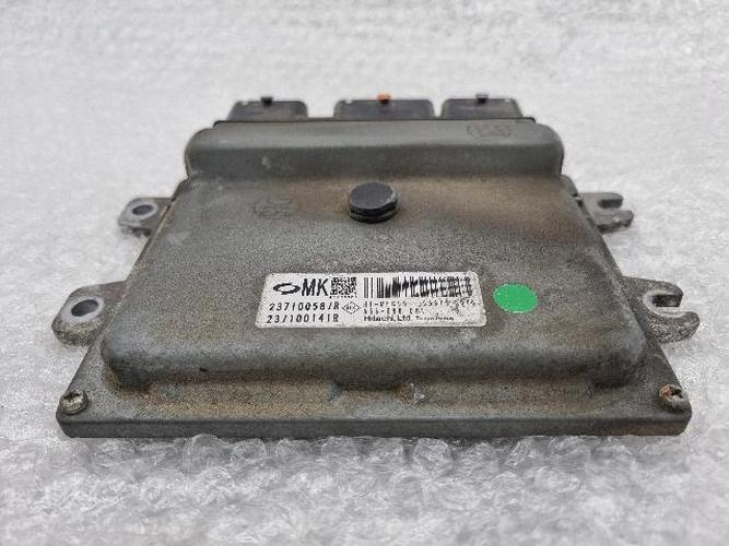 Блок управления двигателем (ECU) Renault SM5 (2010)