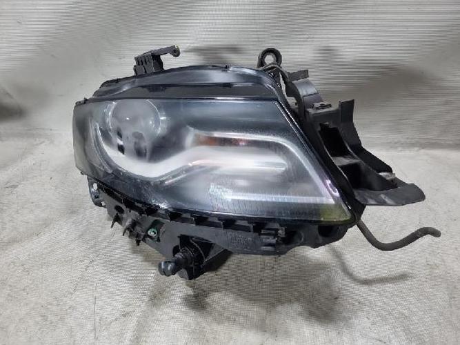 Headlight Right (RH) Audi A4 (2012)