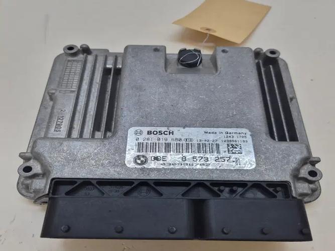 Блок управления двигателем (ECU) BMW 3 Series (2014)