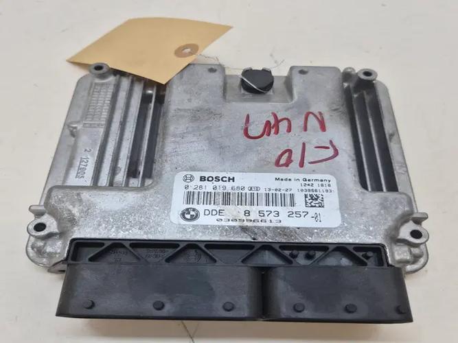 Блок управления двигателем (ECU) BMW 5 Series (2010)