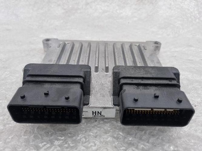 Engine Control Unit (ECU) Kia Opirus (2009)