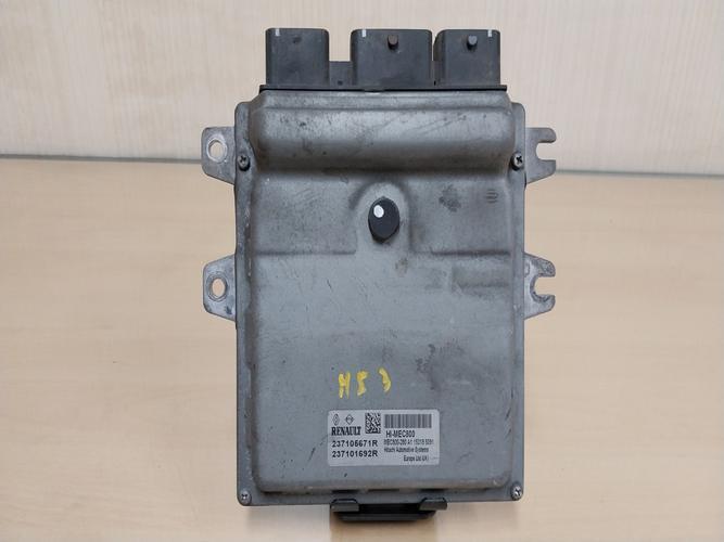 Engine Control Unit (ECU) Renault SM7 (2016)